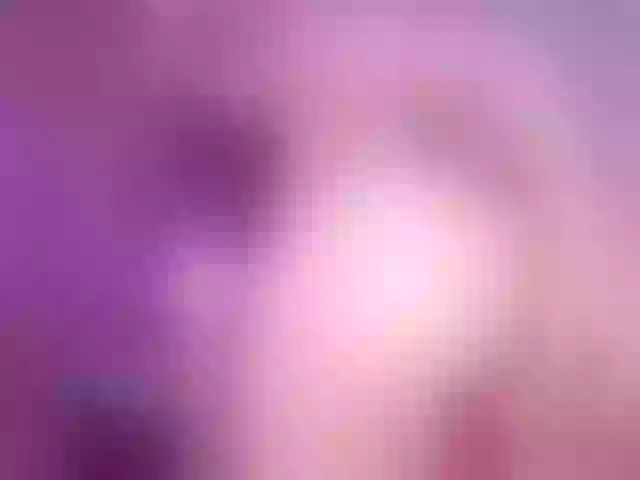 Live sex webcam photo for SophieMay #276397096