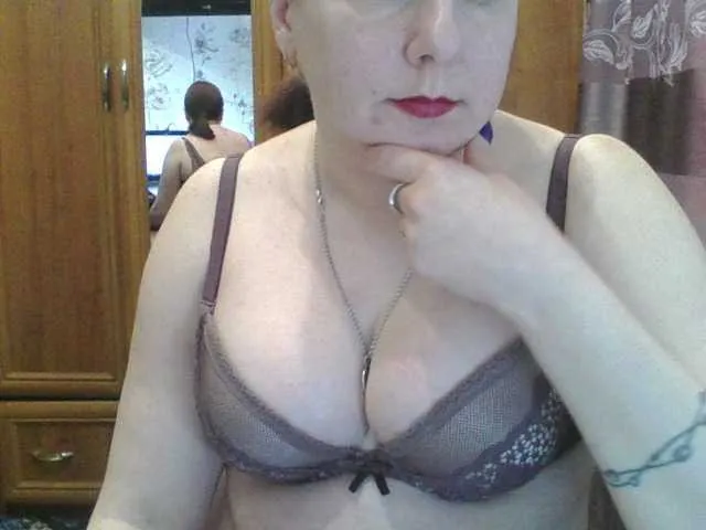 Live sex webcam photo for SophieNightAh #290717115