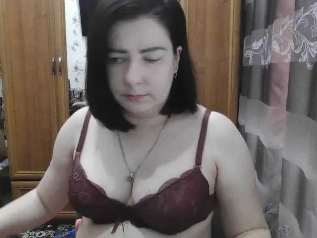 Live sex webcam photo for SophieNightAh #292054689