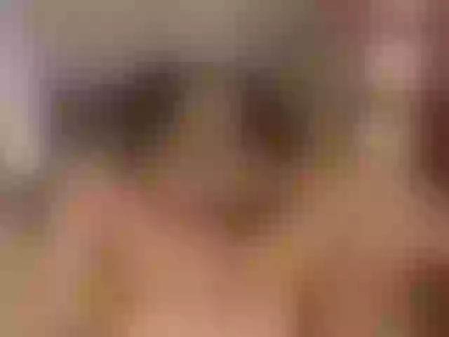 Live sex webcam photo for SophiePalmer #276530179