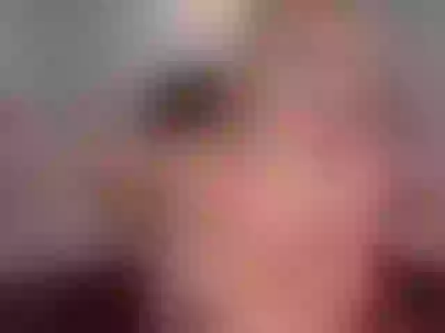 Live sex webcam photo for SophiePalmer #277706318