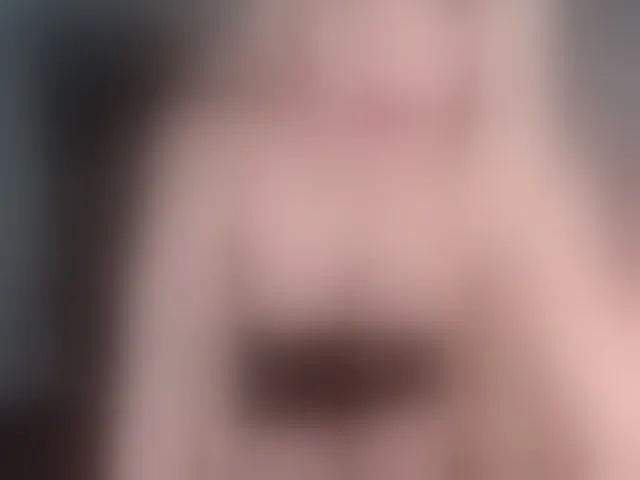 Live sex webcam photo for SophiePalmer #290007337