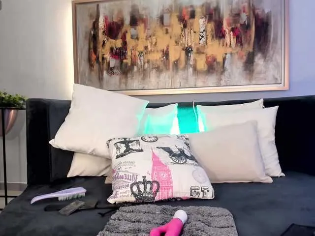 Live sex webcam photo for SophiePalmer #291104869