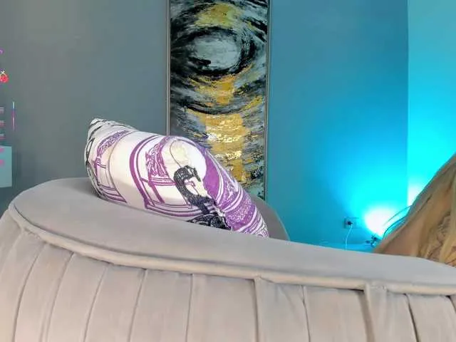 Live sex webcam photo for SophiePalmer #291508985