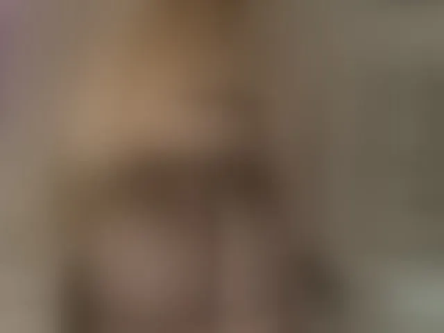 Live sex webcam photo for SophiePalmer #293897191