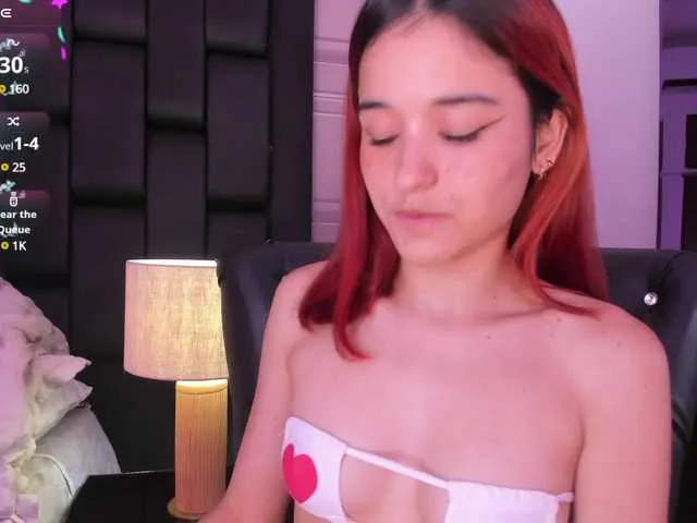 Live sex webcam photo for SophieeJacobs #290268838