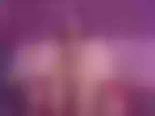 Live sex webcam photo for SophieeJacobs #290564930