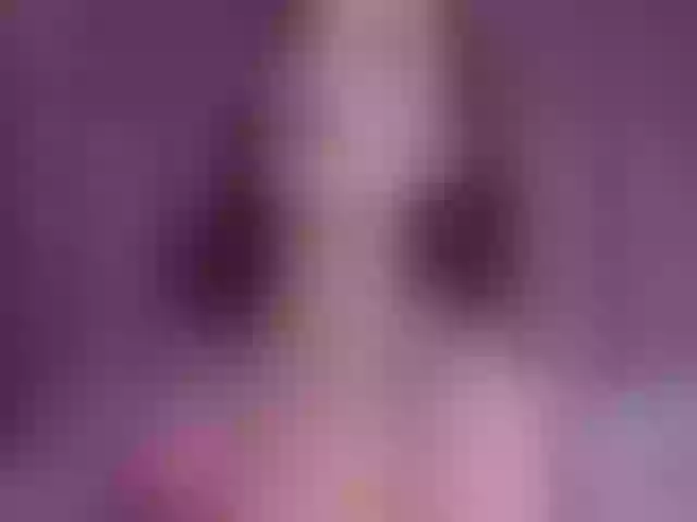 Live sex webcam photo for SophieeJacobs #291108607