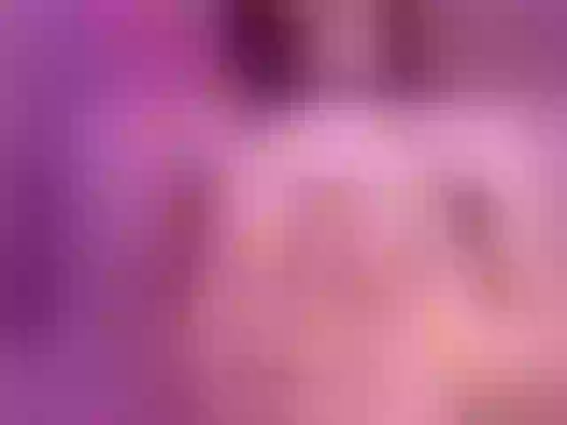 Live sex webcam photo for SophieeJacobs #291164138