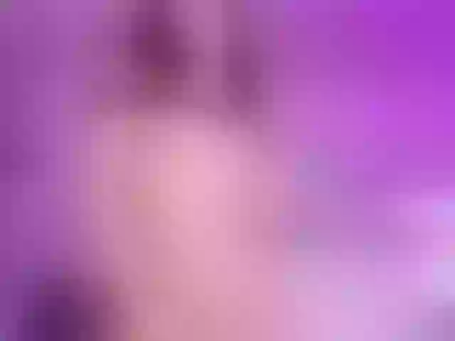 Live sex webcam photo for SophieeJacobs #292105456