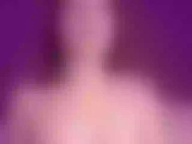 Live sex webcam photo for SophieeJacobs #292118567