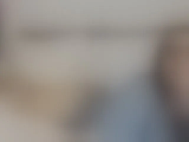 Live sex webcam photo for SophieeRain #291036275