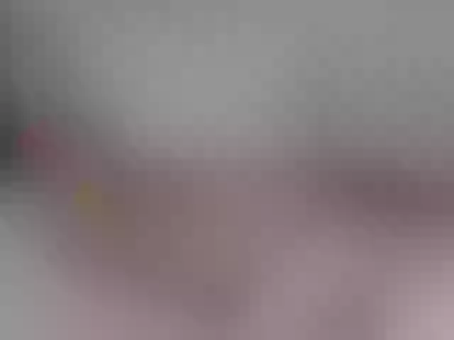 Live sex webcam photo for SophieeRain #291126568