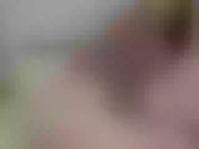 Live sex webcam photo for SophieeRain #291292572