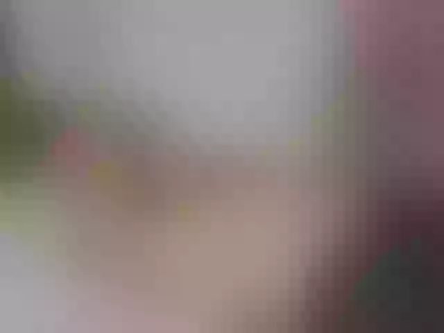 Live sex webcam photo for SophieeRain #291335789