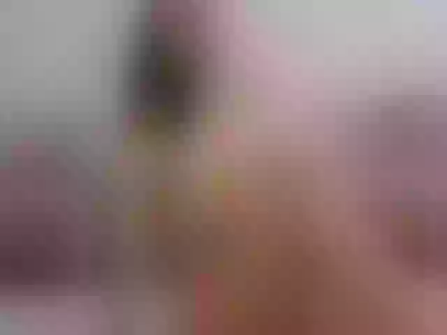Live sex webcam photo for SophieeRain #291391584