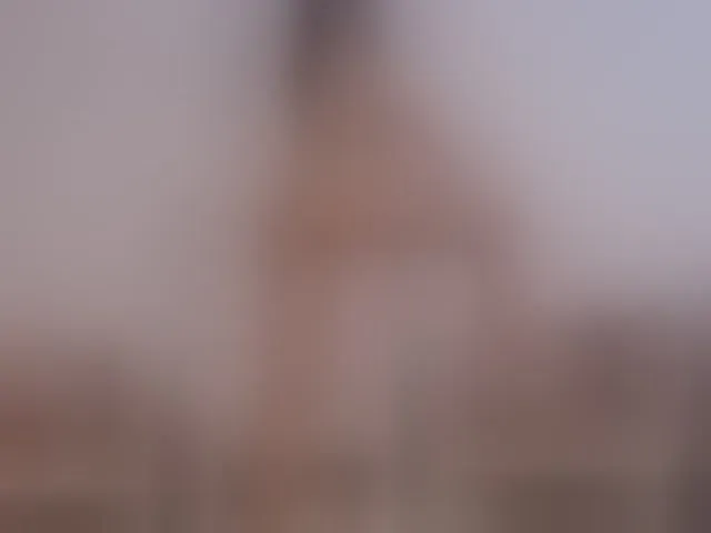 Live sex webcam photo for SophieeRain #291485918
