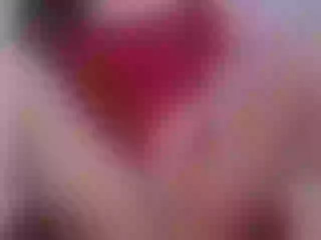 Live sex webcam photo for SophieeRain #291615532