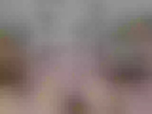 Live sex webcam photo for SophieeRain #291873896