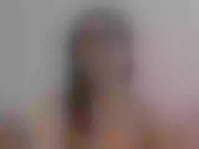 Live sex webcam photo for SophieeRain #291913597
