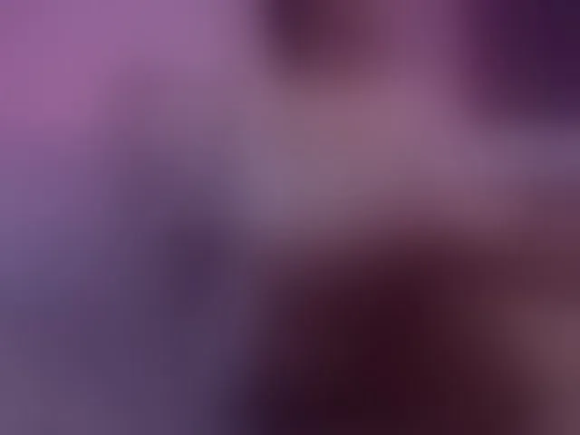 Live sex webcam photo for SophieeRain #293474180