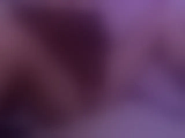 Live sex webcam photo for SophieeRain #293489629