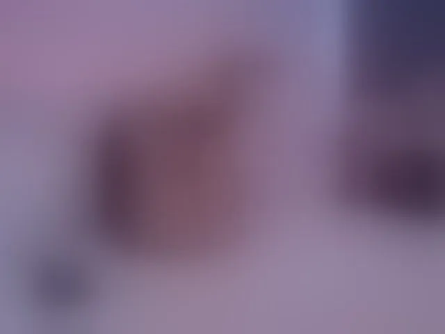 Live sex webcam photo for SophieeRain #293762424