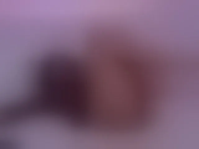 Live sex webcam photo for SophieeRain #293791468