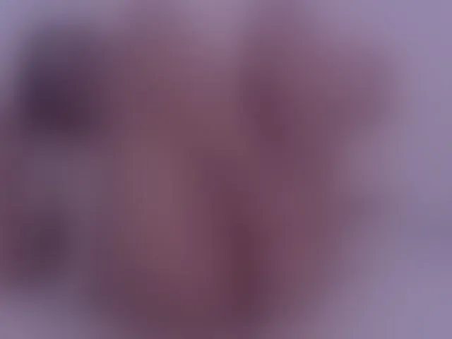 Live sex webcam photo for SophieeRain #293797209