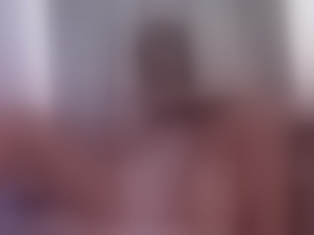 Live sex webcam photo for SophieeRain #294001258