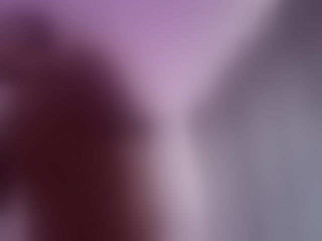 Live sex webcam photo for SophieeRain #294045092
