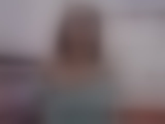 Live sex webcam photo for SophieeRain #294100764
