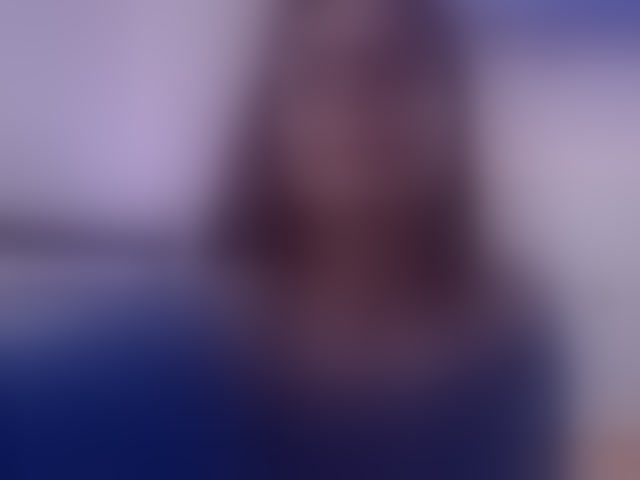 Live sex webcam photo for SophieeRain #294112961