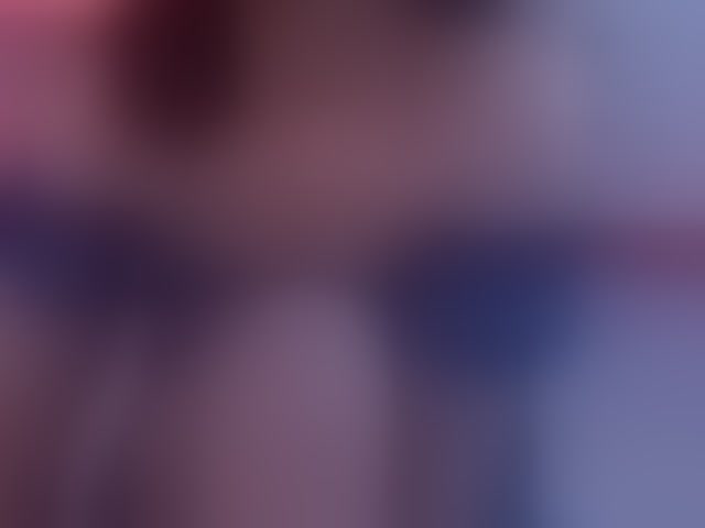 Live sex webcam photo for SophieeRain #294250798