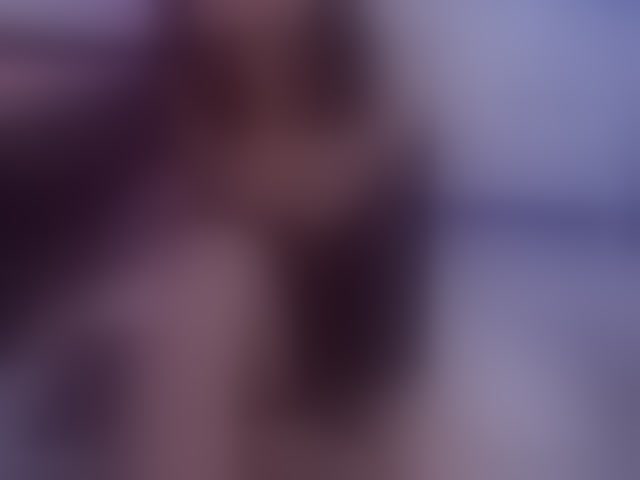 Live sex webcam photo for SophieeRain #294354333