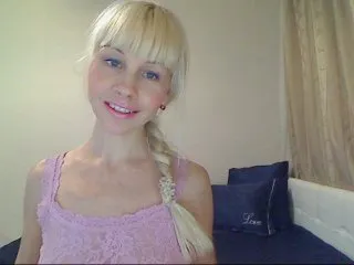 Live sex webcam photo for Sophielight #145001036