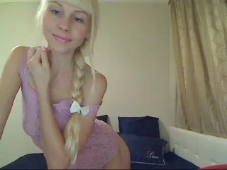 Live sex webcam photo for Sophielight #145946302