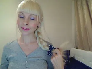 Live sex webcam photo for Sophielight #146224358
