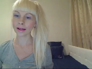 Live sex webcam photo for Sophielight #146426534