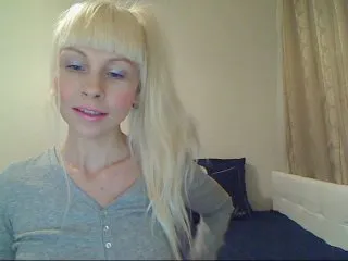 Live sex webcam photo for Sophielight #146431395
