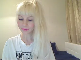 Live sex webcam photo for Sophielight #149172821