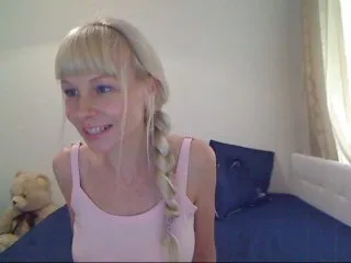 Live sex webcam photo for Sophielight #157072178
