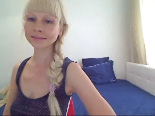 Live sex webcam photo for Sophielight #157487577