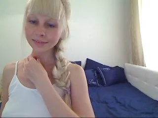 Live sex webcam photo for Sophielight #157962764