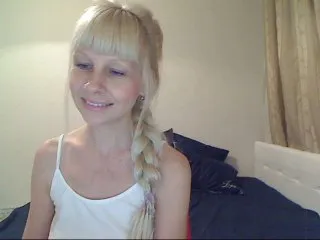 Live sex webcam photo for Sophielight #158029078