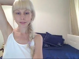 Live sex webcam photo for Sophielight #158838247