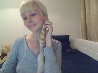 Live sex webcam photo for Sophielight #158843345