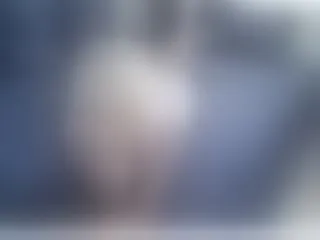 Live sex webcam photo for Sophielight #159741167