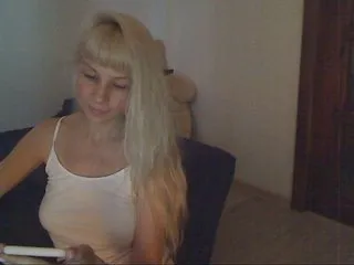 Live sex webcam photo for Sophielight #161726282