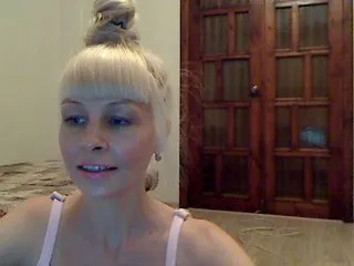 Live sex webcam photo for Sophielight #166751277